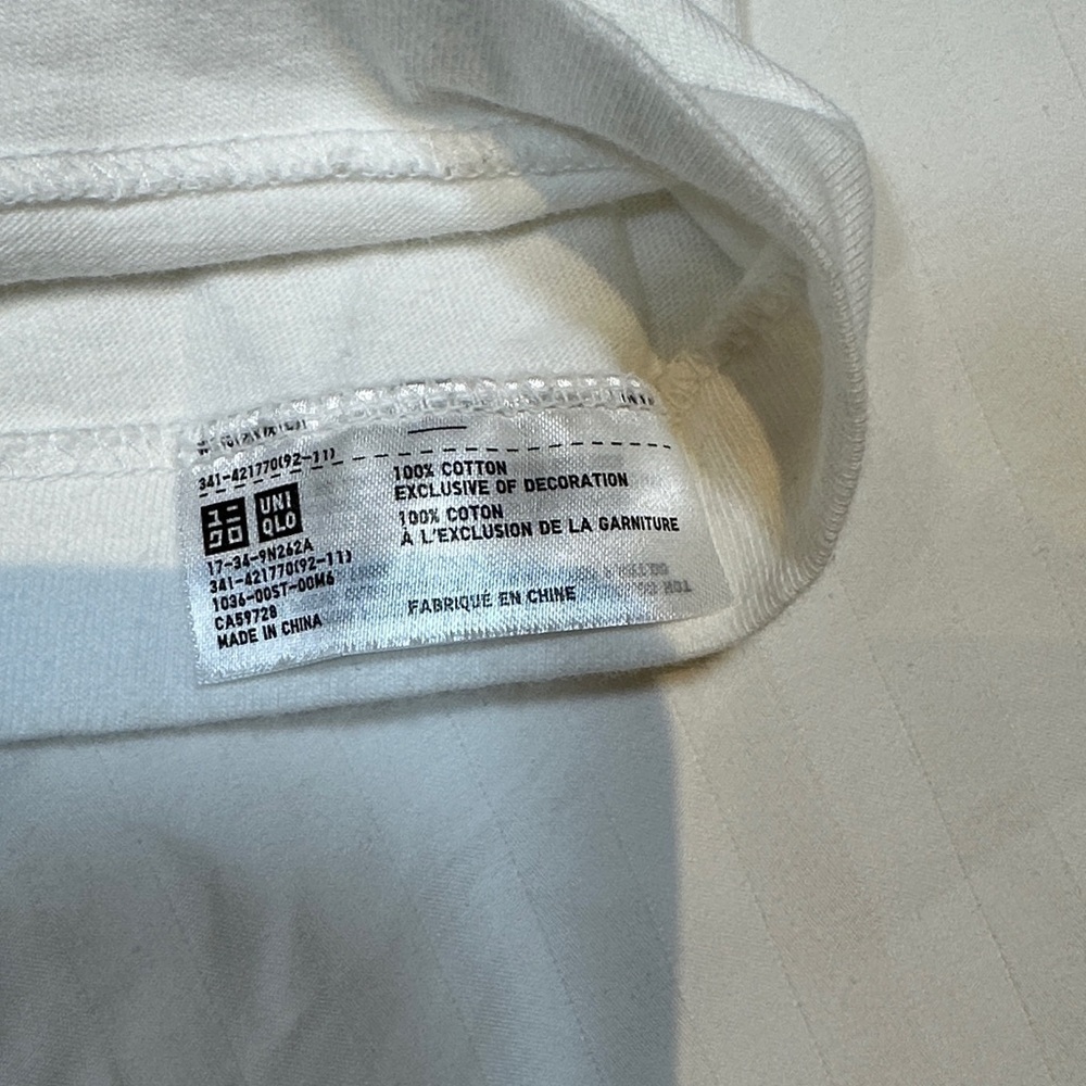 [UNISEX] Uniqlo x KAWS Graphic Tee White S | Limited Edition Companion Art - Picture 7 of 10